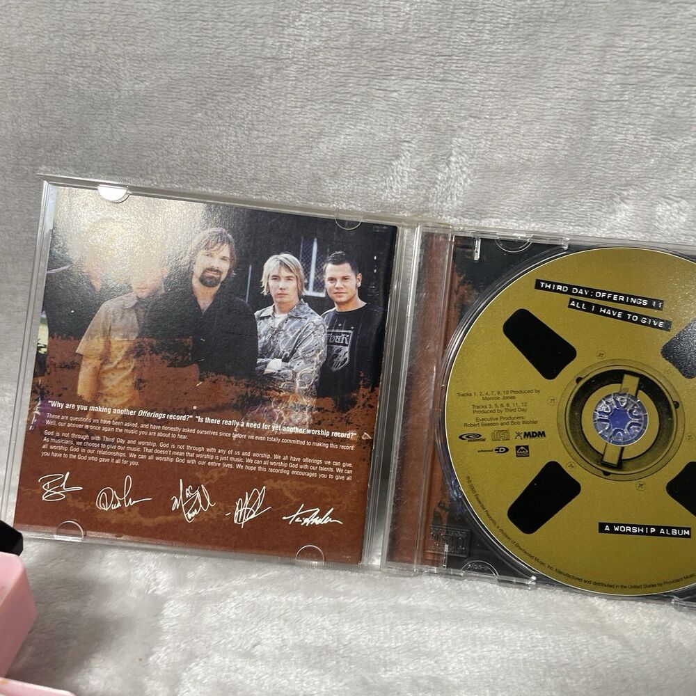 Third Day CD Bundle Lot Of 3 Third Day Wire ,Revelations, Offerings II - Picture 7 of 10